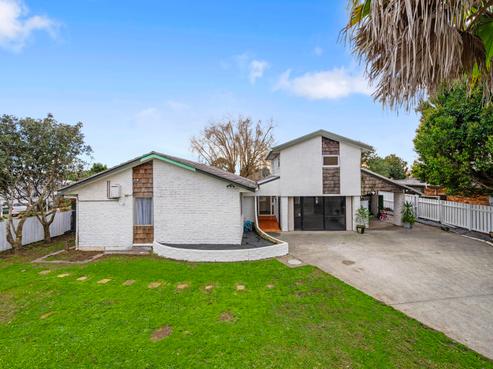 9 Ultima Place, Clover Park