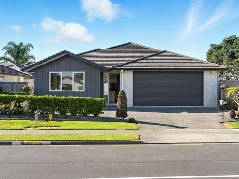 105 Santa Monica Drive, Papamoa