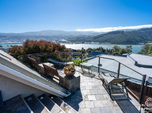 225 Larnach Road, Waverley