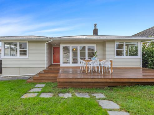5 Maybelle Place, Kelston