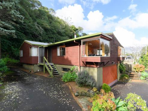 2C Queensway, Three Kings