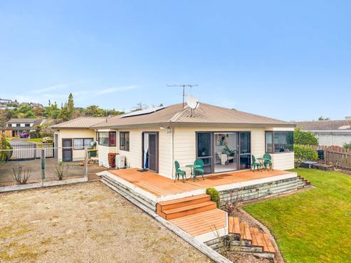 10 Gemini Place, Kawaha Point