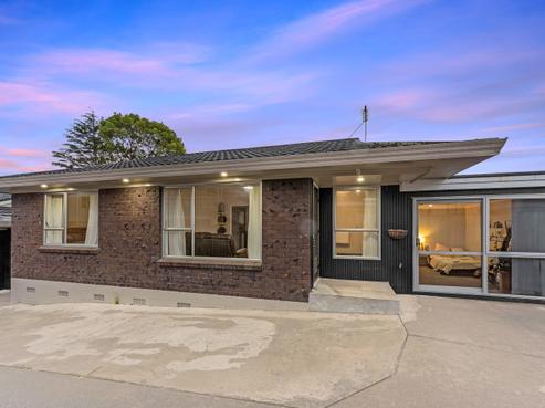 2/13 Lochinver Road, Papatoetoe