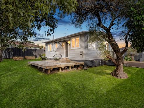 2/47 Tramway Road, Beach Haven
