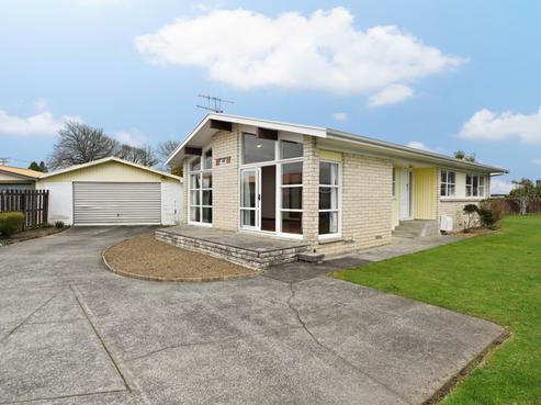 81 Snell Drive, Chartwell