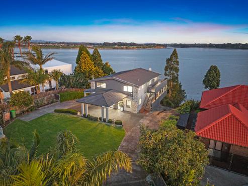 10 Elana Court, Conifer Grove