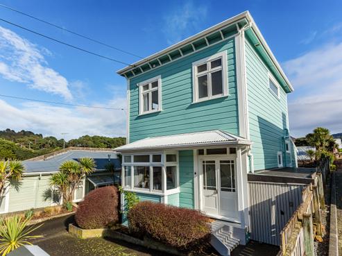 160 Daniell Street, Newtown