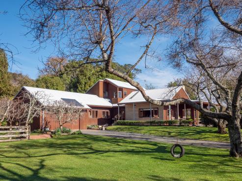 11 Saville Place, Pyes Pa