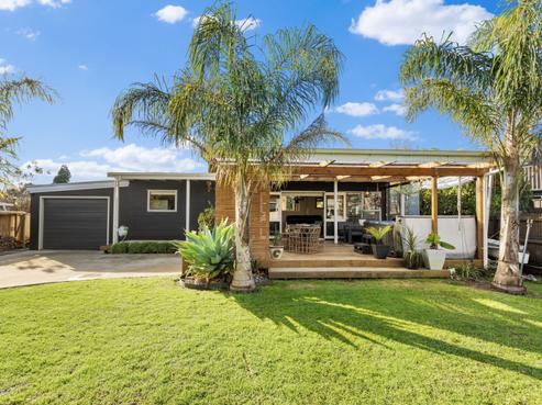 14 Catherine Crescent, Whitianga