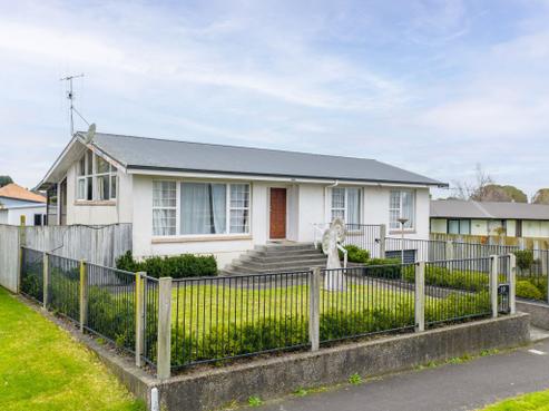 39 Springfield Crescent, Enderley