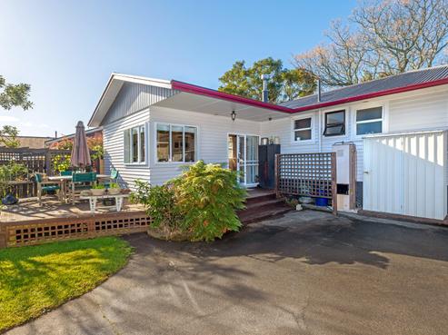 9 Ropata Street, Kaiti