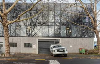Rare 343sqm City Fringe Warehouse | Stud 3.7m
