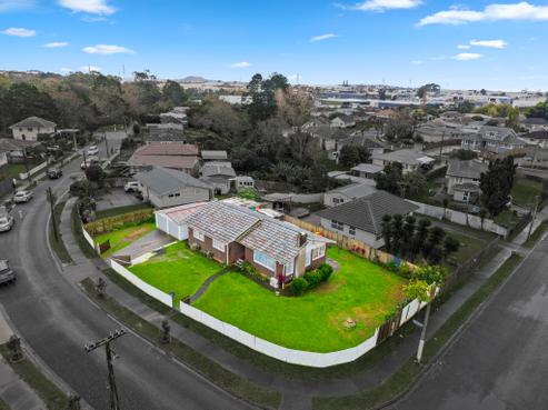 1 Perth Street, Otara