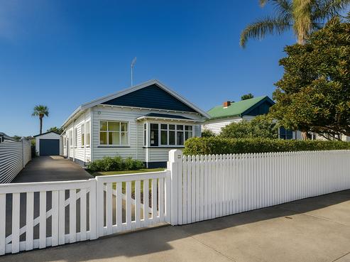 19 Mcdonald Street, Napier South