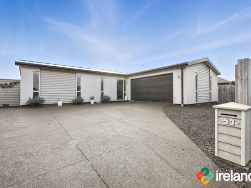 53 Kingsbridge West, Burwood
