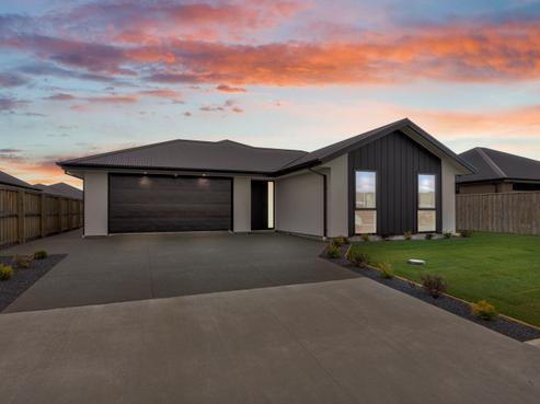 5 Stackwood Avenue, Woodend