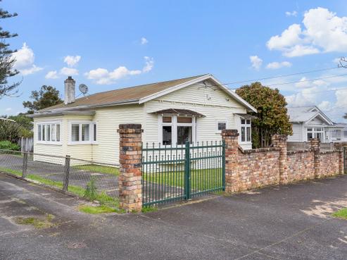 40 Miller Street, Point Chevalier