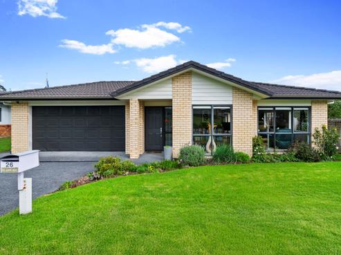 26 Jelas Road, Red Beach