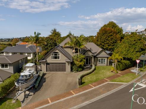 2 Millbrook Drive, Bethlehem