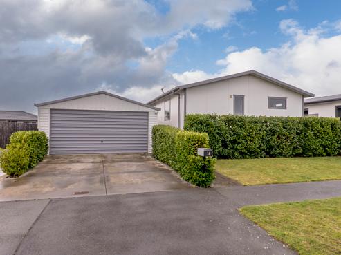 3A Kingsbridge Drive, Burwood