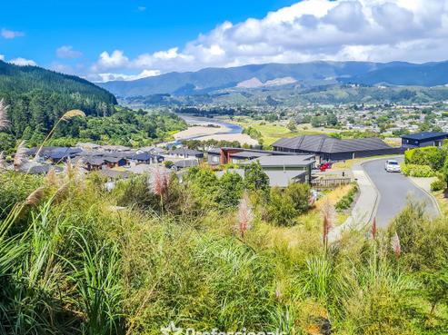 60 Riverstone Drive, Riverstone Terraces