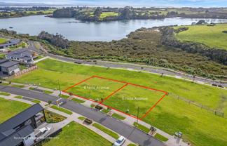 6 and 8 Nola Avenue, Glenbrook