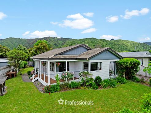 7 Delaware Grove, Totara Park