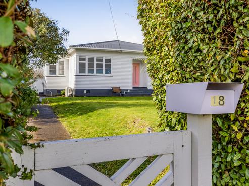 18 Stanners Street, Eltham