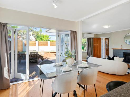 4 Madison Place, Forrest Hill