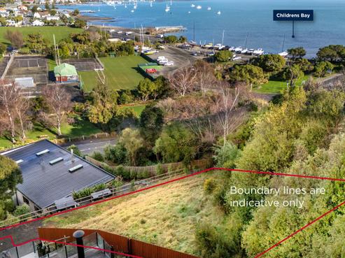 13 Woodills Road, Akaroa