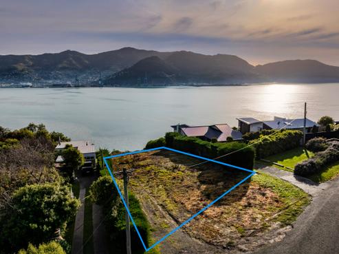 19 Ranui Crescent, Diamond Harbour