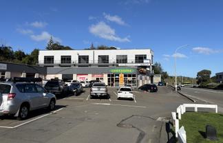 Tidy Ngauranga Office with On-Site Parking