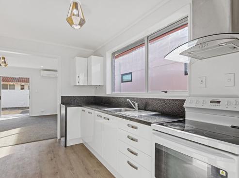 2/17 Frank Street, Papanui