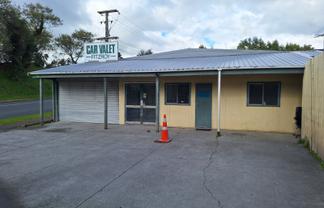 Workshop, Office and Yard