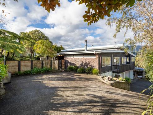14 Alleyne Court, Brown Owl