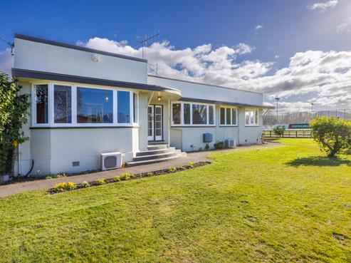 15 Mitchell Street, Waipukurau and Surrounds