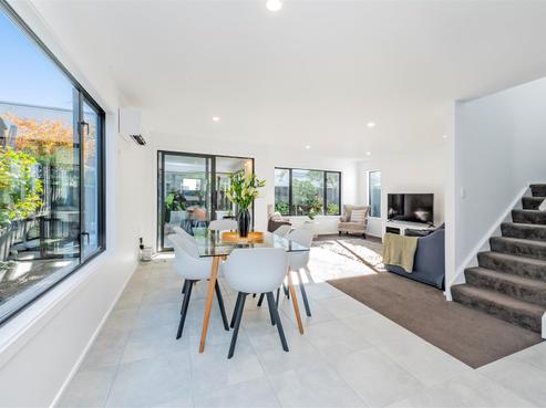 77 Canon Street, Saint Albans