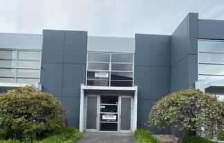 Office - Showroom - Storage - 95m2