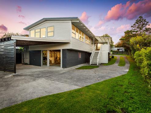 18 Waimumu Road, Massey