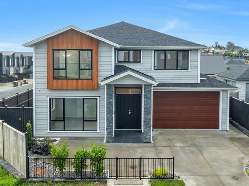76 Symes Drive, Red Beach