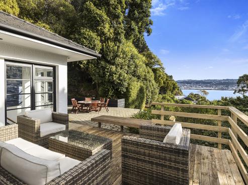 230 Portobello Road, The Cove