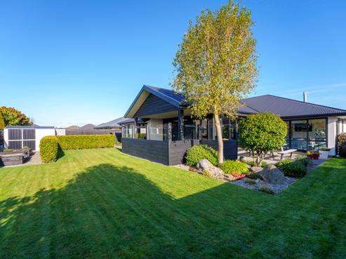14 Lloyds Close, Rolleston