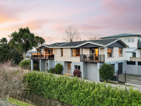 6 Glendale Drive, Dinsdale
