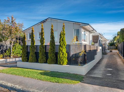 2/19 Repton Street, Merivale