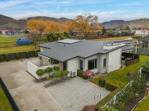 13 Sunshine Court, Cromwell