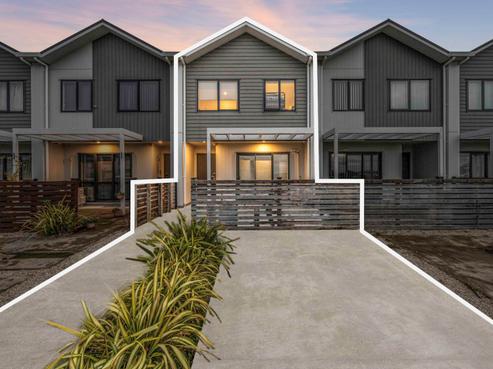 39A Soaring Bird Drive, Takanini
