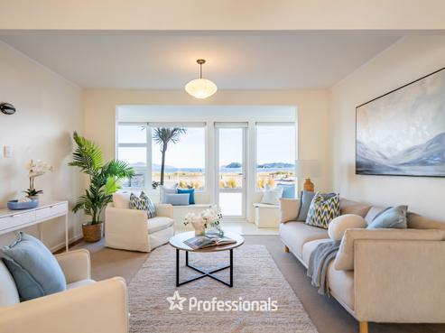 2/1 Aurora Street, Petone
