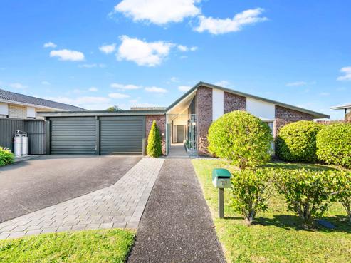 73 Becroft Drive, Forrest Hill