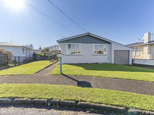 6 Buckland Place, Spotswood