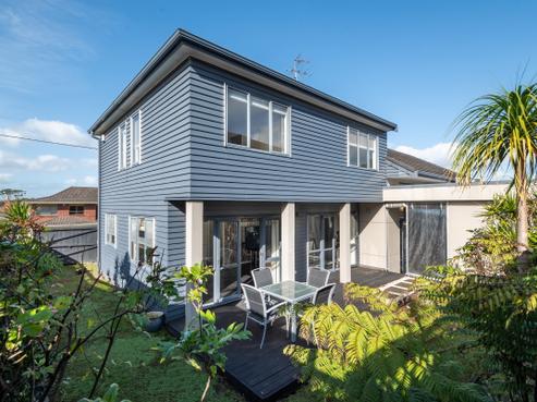 2/81 Francis Street, Hauraki